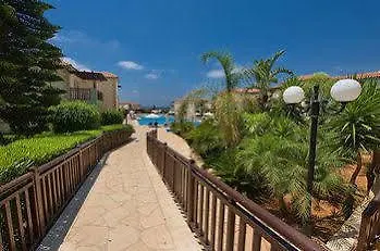 Thalassaki Holiday Village *